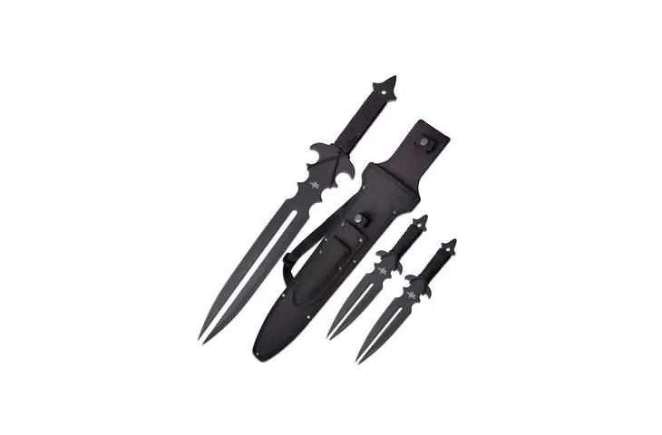 Fantasy Master Fantasy Sword w/ 2 Throwing Knives